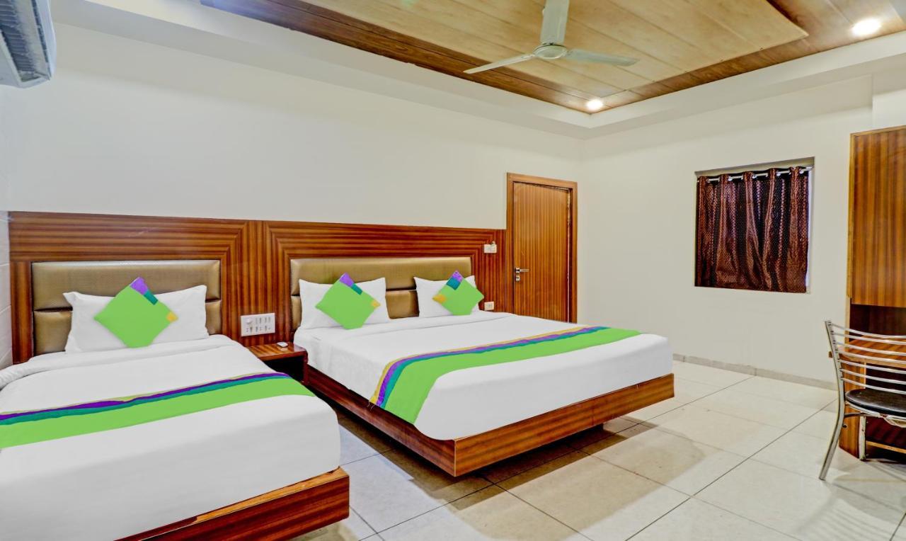 Treebo Taj Dream Hotel Agra  Kültér fotó